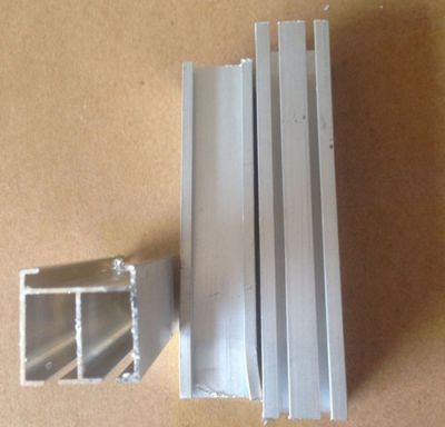 Thanh nhôm treo bản in chuyên dùng cho xưởng sản xuất bao bì