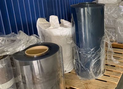 Khác biệt giữa màng PET với các loại nhựa thông thường